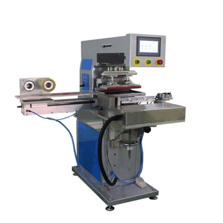 مسطرة مثلثية