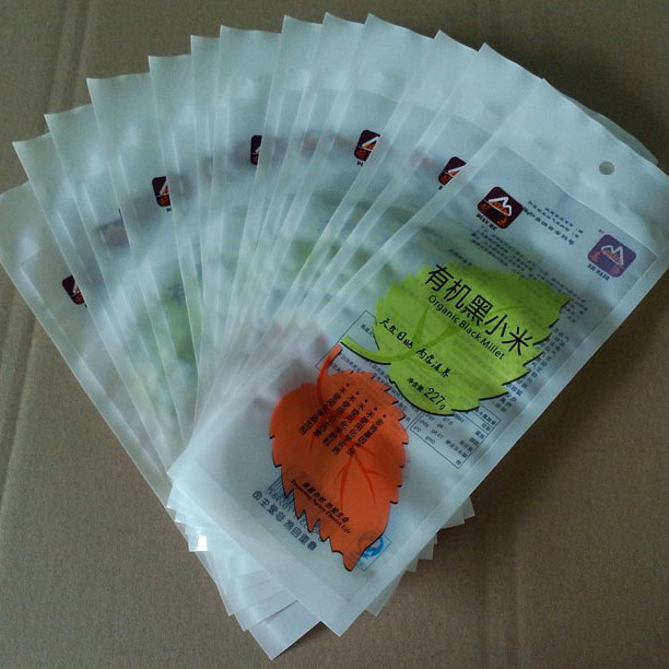 آلة لصق الملصقات الأوتوماتيكية لأكياس النقل (ALM-F150)