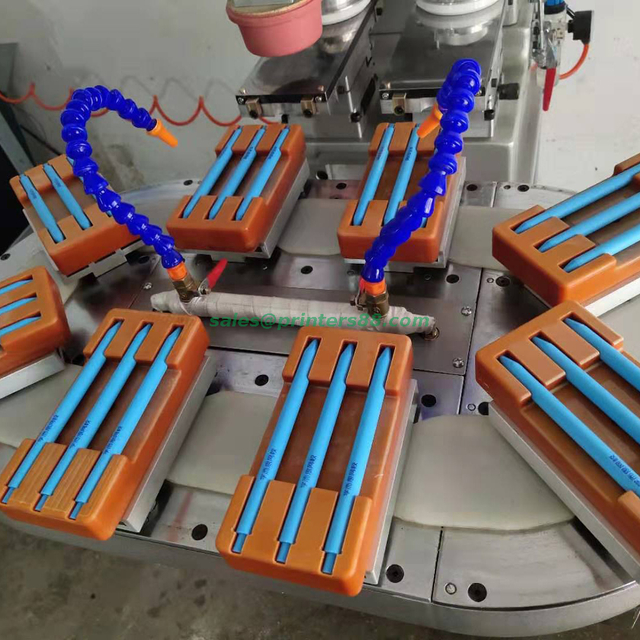 طابعة الوسادة ذات اللونين مع ناقل (M2 / C)