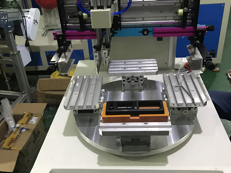 بيعت آلة طباعة الشاشة الدوارة لنظام تحديد المواقع العالمي (GPS) إلى المكسيك 