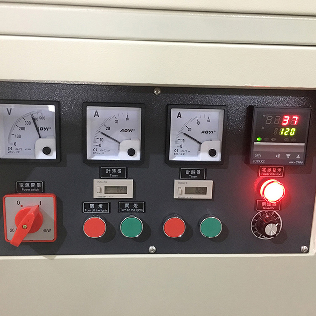 آلة طلاء UV المسطحة (HX-UV500)