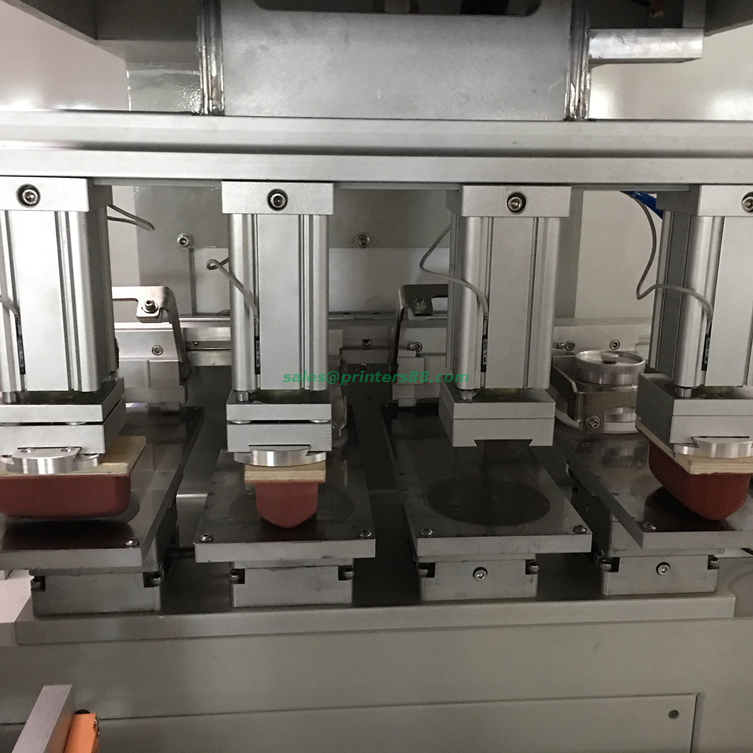 آلة طباعة الوسادة CNC بأربعة ألوان (HX-M4 / S-T1)
